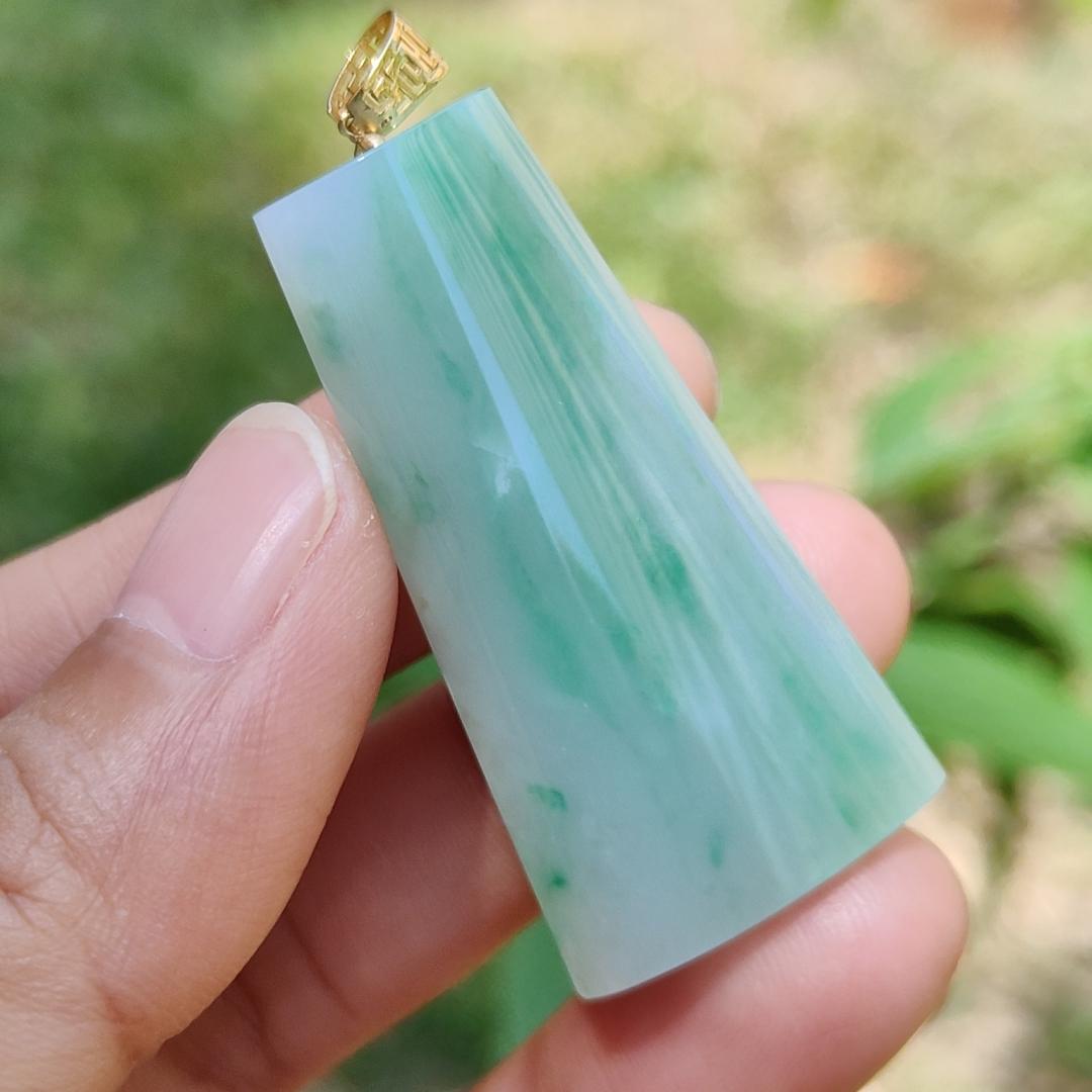 Light Green with Green Patches Natural Type A Jadeite Jade Crafted with Nothing as a pendant attached with 18k gold clasp, certificate weigh 11.24 grams, measurement 40.2 * 21 * 7.1 mm (18kp21)