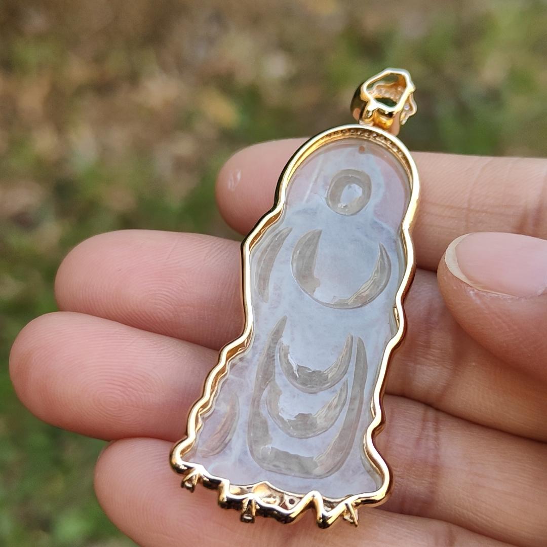 High Quality Light Green and Green Cabochon Icy Translucent Natural Type A Jadeite Jade crafted as Guan Gong set on 18k Gold as Pendant, certificate weighs 8.07 grams, measurement 57.2 * 22.7 * 5.8 mm (18kp46)