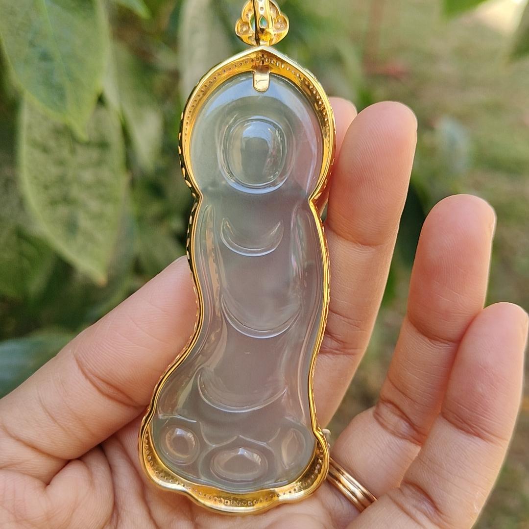 Super Rare Premium High Quality Light Green with Green Natural Type A Jadeite Jade crafted as Standing Guanyin set on 18k Gold with diamonds and one green cabochon, certificate weigh  27.19 grams, measurement 89.9 * 33.2 * 11.9 mm (18kp34)