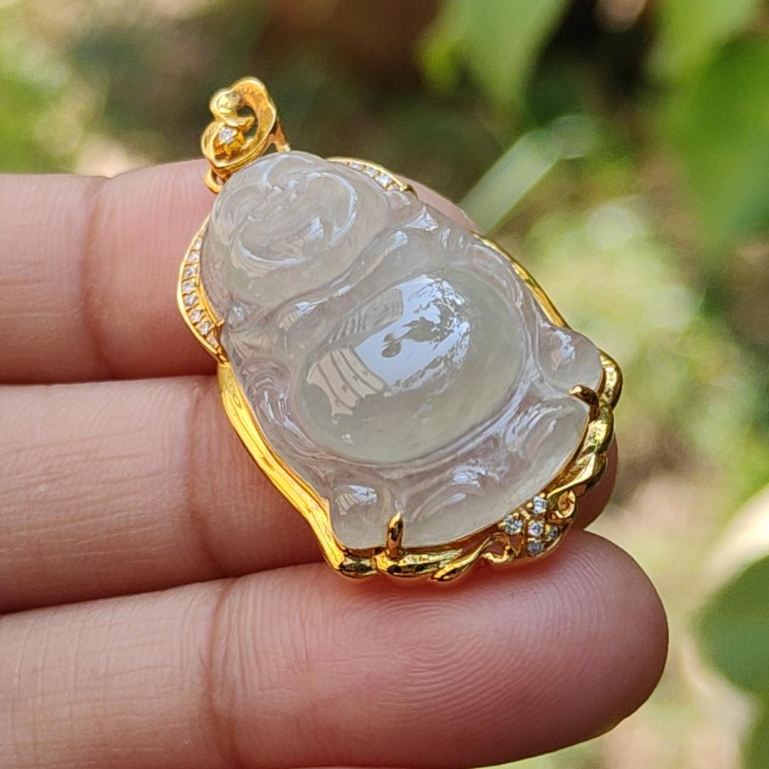 Premium Icy Translucent Natural Type A Jadeite Jade crafted as Standing Milo Buddha set on 18k gold with diamonds as Pendant, certificate included weigh 6.56 grams, measurement 37.5 * 19.7 * 9 mm (18kp27)