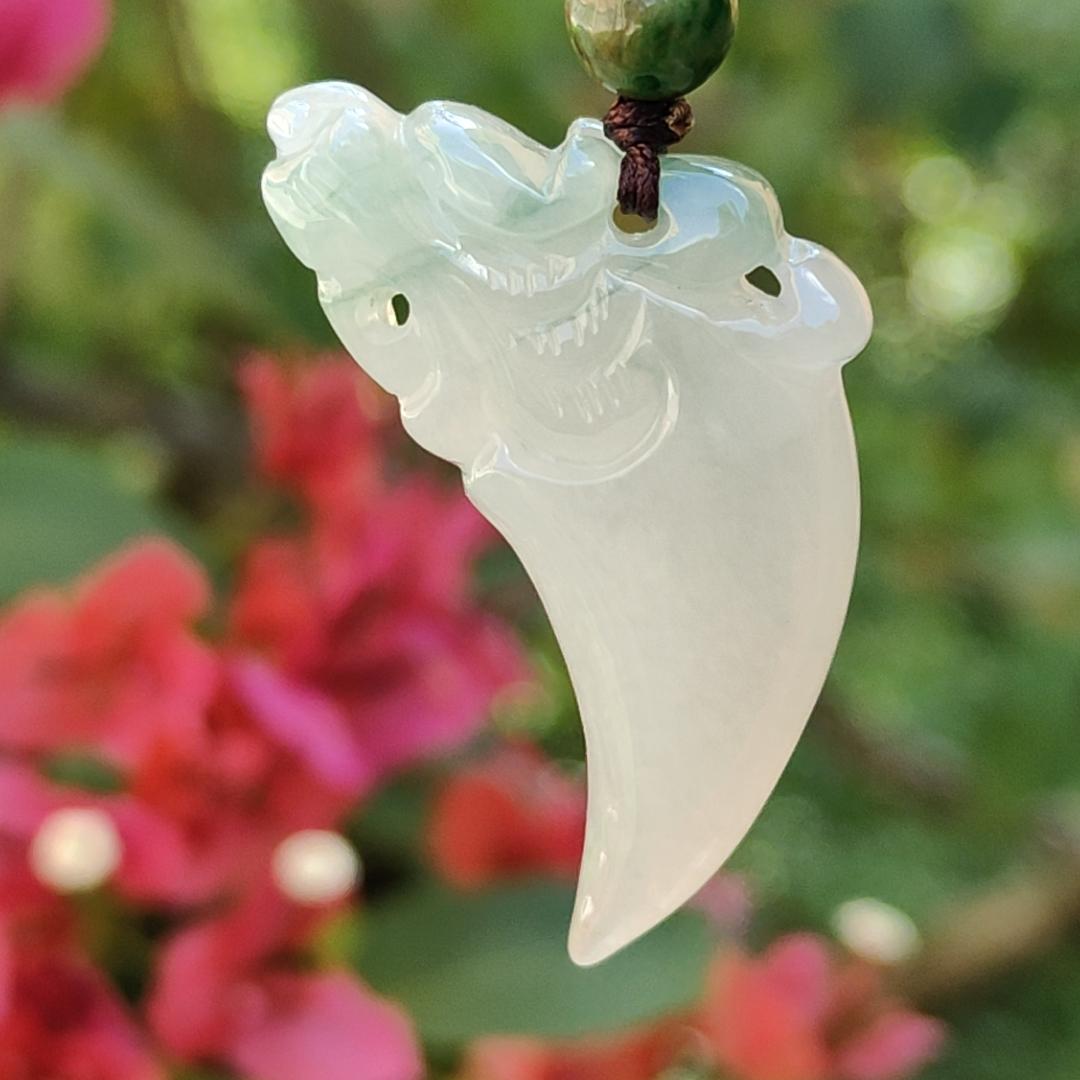 #Sold - Beautiful crafted dragon teeth Natural Type A Jadeite Pendant with certificate weigh 9.21 grams, 39 * 26 * 7.1 mm, symbolism Peace and auspiciousness The spirit of courage and adventure, suitable for daily wear (pendant72)