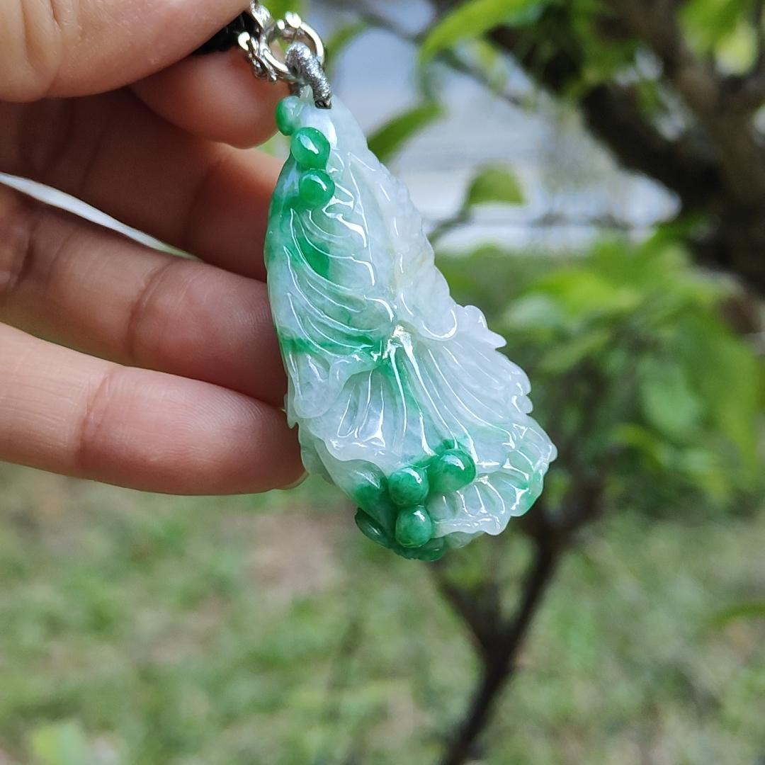 Natural Type A Jadeite carved as cabbage with ruyi - NGI Certification , Weight 83.45 g , Translucent with faint green and green patches ,  [45.47 * 25.39 * 9.31 mm] , Premium Myanmar Jadeite Pendant (pendant150)