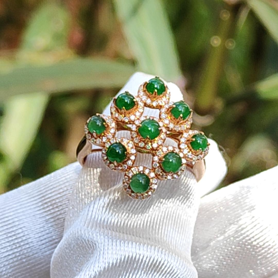 Mid Year Special Offer, Stunning 18k Gold setting with 9 green cabochons and diamonds Natural Type A Jadeites Ring with certificate weigh 3.92 grams, finger size 17.7 mm (18kring2)