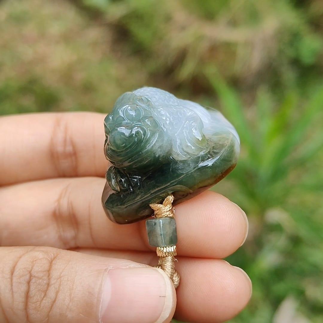 Brown Skin and Green Natural Type A Jadeite Pendant crafted with three leg toad and Chinese ingot, symbols of Fortune and good fortune, Auspicious and wealthy means to urge wealth, with ceritificate weigh 30.06 grams, 32.8 * 32 * 22.2 mm (pendant69)