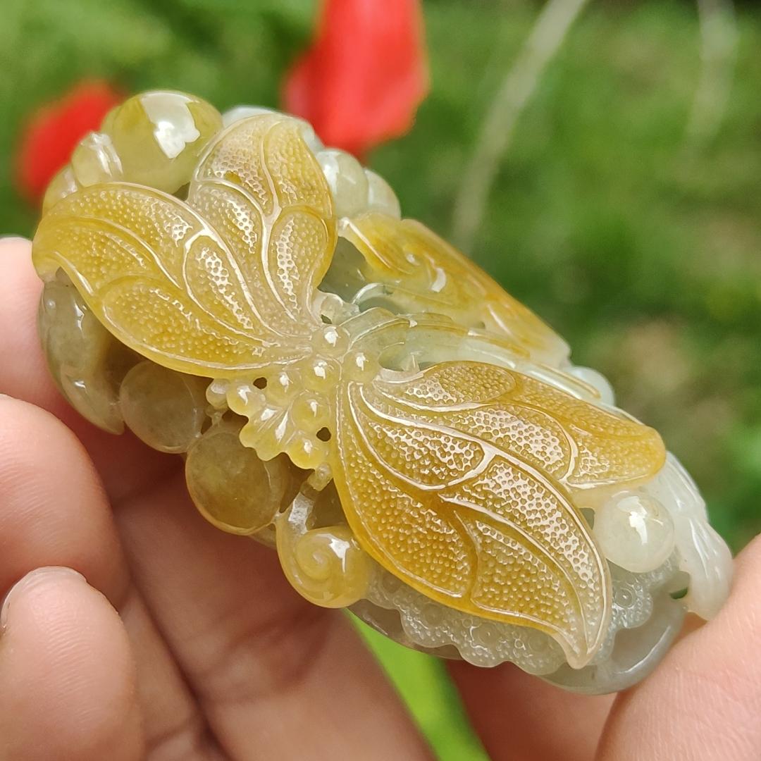 Super Rare High Quality Light Green and Yellow Natural Type A Jadeite Jade crafted with Dragonfly and Ruyi as Pendant, certificate weighs 60.60 grams, measurement 60 * 32.1 * 22.3 mm (pendant260)