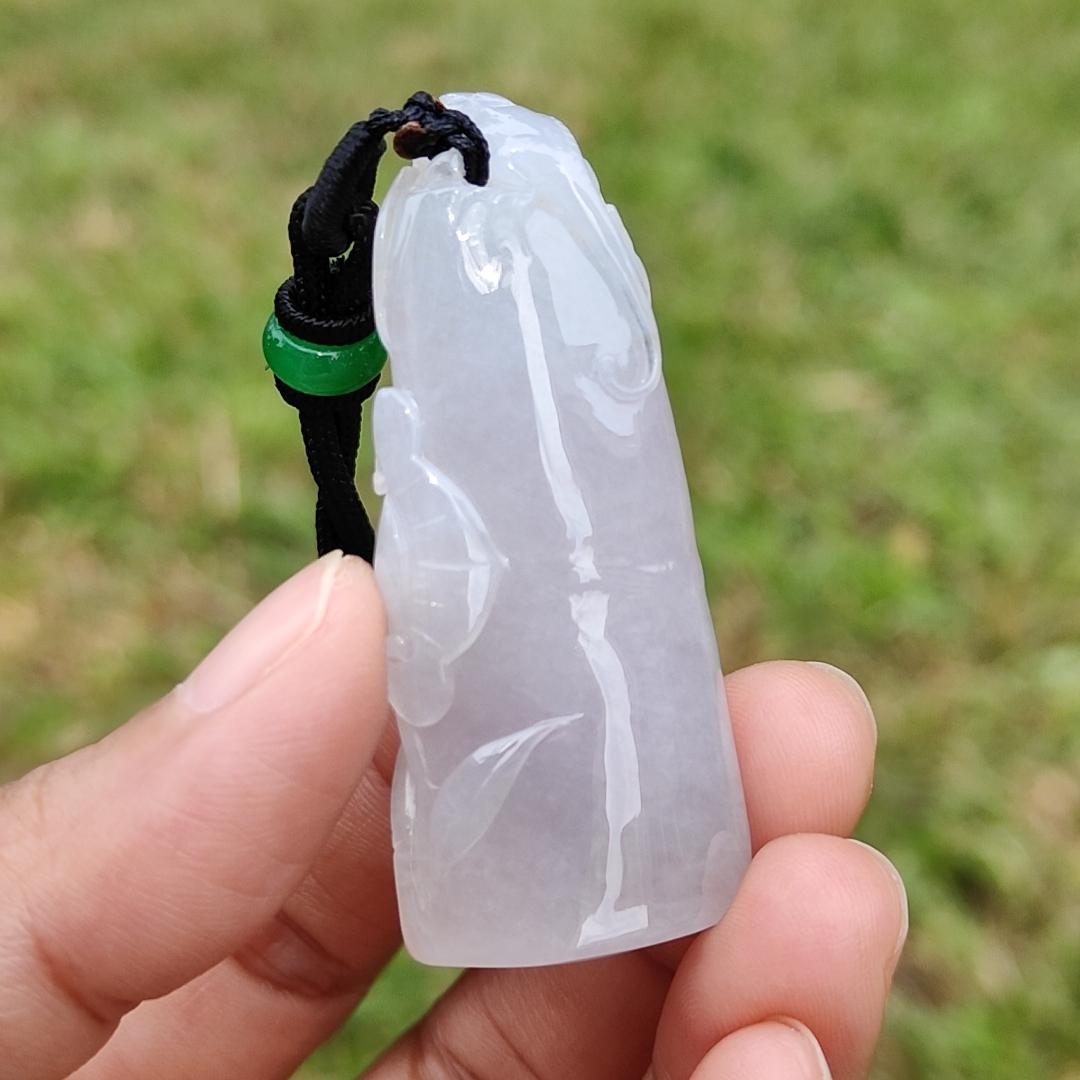 Lavender and Green Natural Type A Jadeite Jade crafted as Bamboo with lizard as a Pendant with certificate weigh 27.29 grams, measurement 54 * 22.3 * 11.8 mm (pendant198)