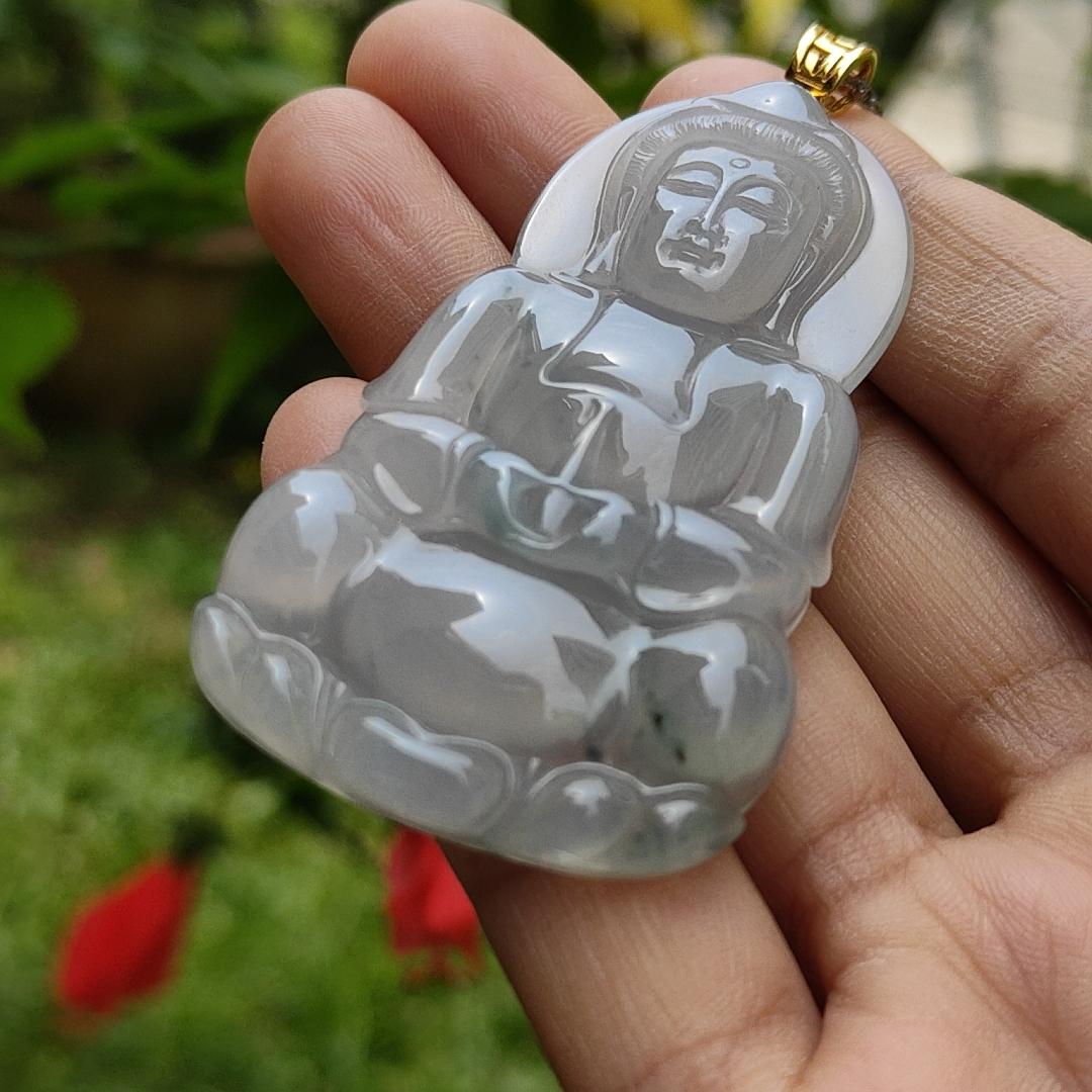 Premium High Quality Natural Type A Jadeite Jade crafted as seating Guanyin set with 18k gold clasp as Pendant, Certificate weighs 21.43 grams, measurement 59.1 * 35.6 * 6.1 mm (18kp54)