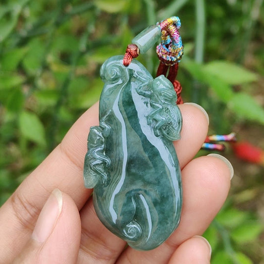 Dark Green Natural Type A Jadeite Pendant Necklace crafted with a pair of Grasshoppers with symbols of Wealth, good fortune, happiness and reunion, certificate included weigh 15.18 grams, 48 * 24.5 * 7.1 mm