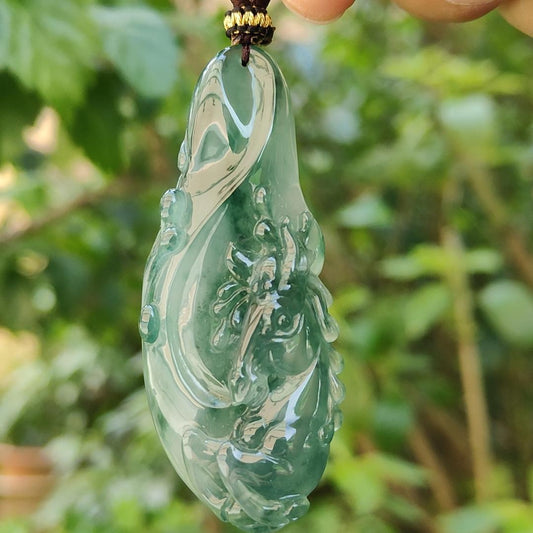 Super Rare Old Mine 3.34 Specify Gravity Highly Translucent Carved as Horse Natural Type A Jadeite Pendant with NGI Gemstone report weight 141.40 grams, 62.46 * 26.67 * 13.29 mm, Very fine grain colorless to faint bluish green (pendant138)