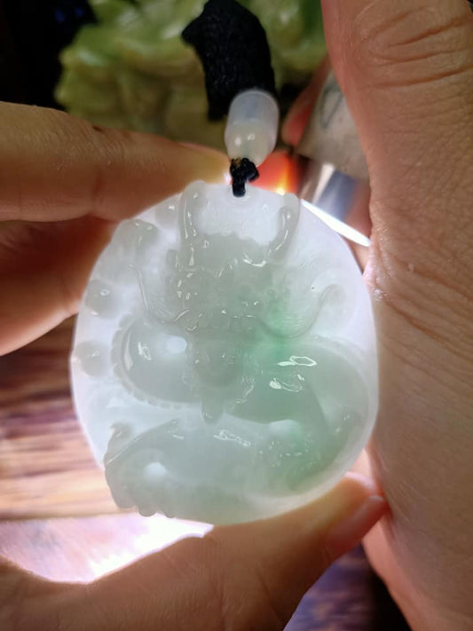 Yi Pin Qian Type A Jadeite Dragon pendant with certificate