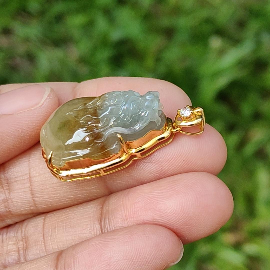 Yellow Natural Type A Jadeite Jade Pendant crafted as Dragon Turtle set on 18k gold with diamond, certificate weigh 6.69 grams, measurement 33.8 * 17.7 * 11.6 mm (18kp16)