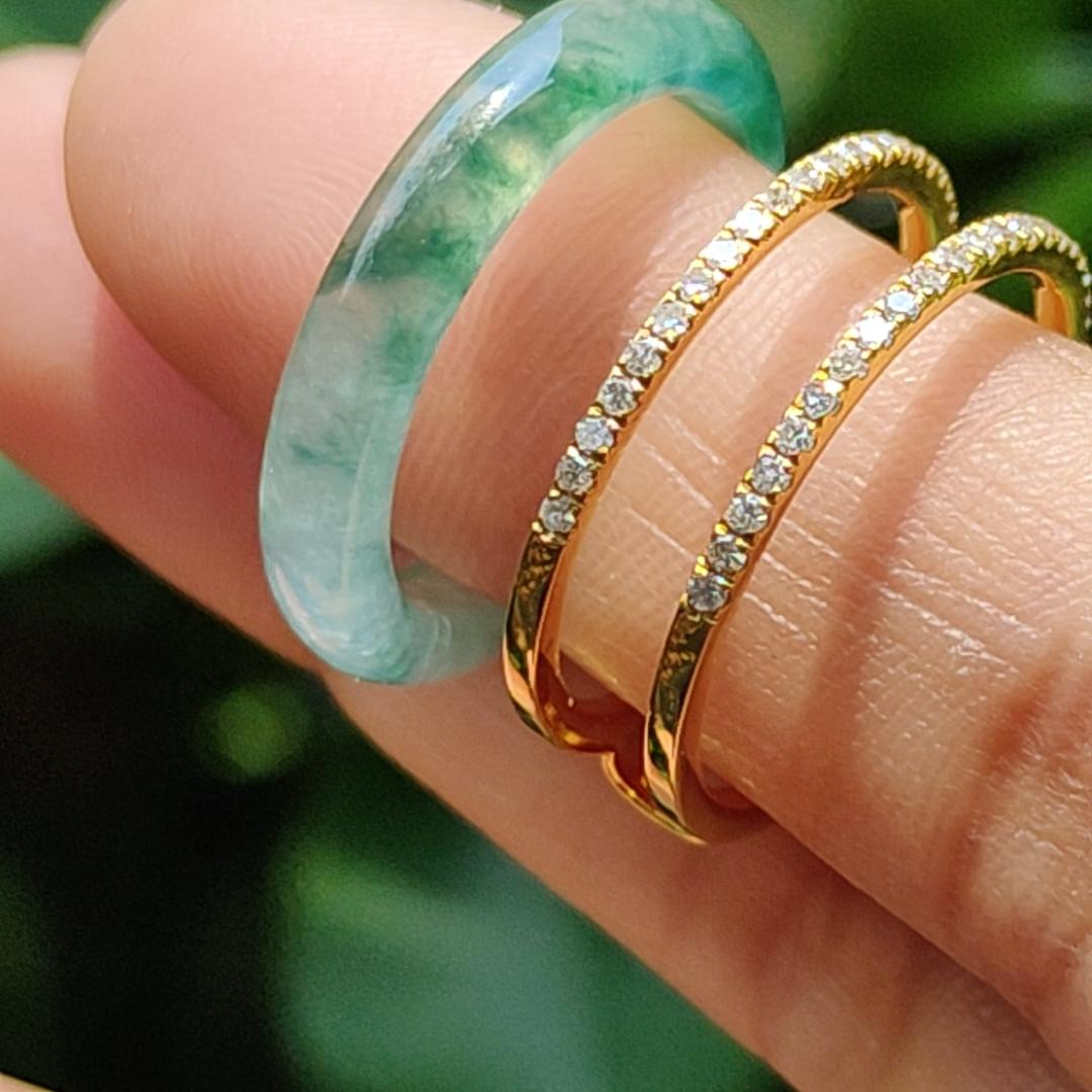 Icy Translucent Green Floating Patches Natural Type A Jadeite Jade crafted as Ring designed with removable 18k Gold, certificate weighs 4.65 grams, measurement 6.3 * 2.9 mm, finger size 17.1 mm (18kring29)