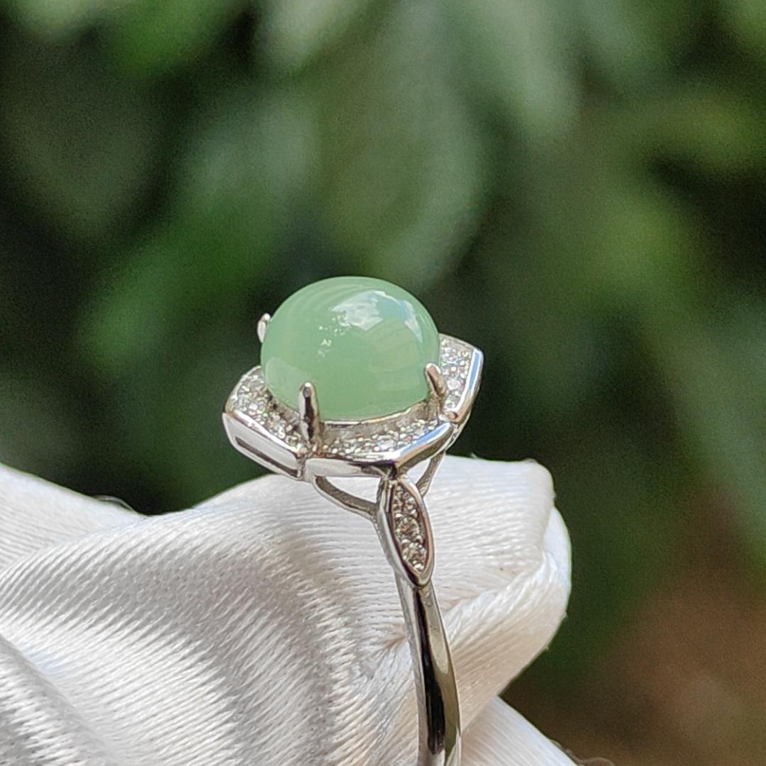 Green Natural Type A Jadeite Jade cabochon 7.8 * 7.2 * 4.5 mm set with S925 Silver as adjustable ring, certificate weigh 2.23 grams, (s925ring12)