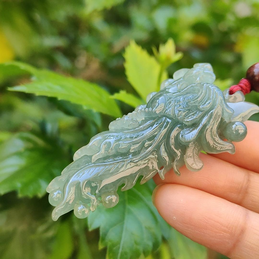 Green Pheonix Natural Type A Jadeite Pendant with certificate weighs 21.83 grams, 58 * 33.9 * 12.1 mm, meaning Endless, brave and strong, not forgetting also represent good luck, suitable for daily wear (pendant87)