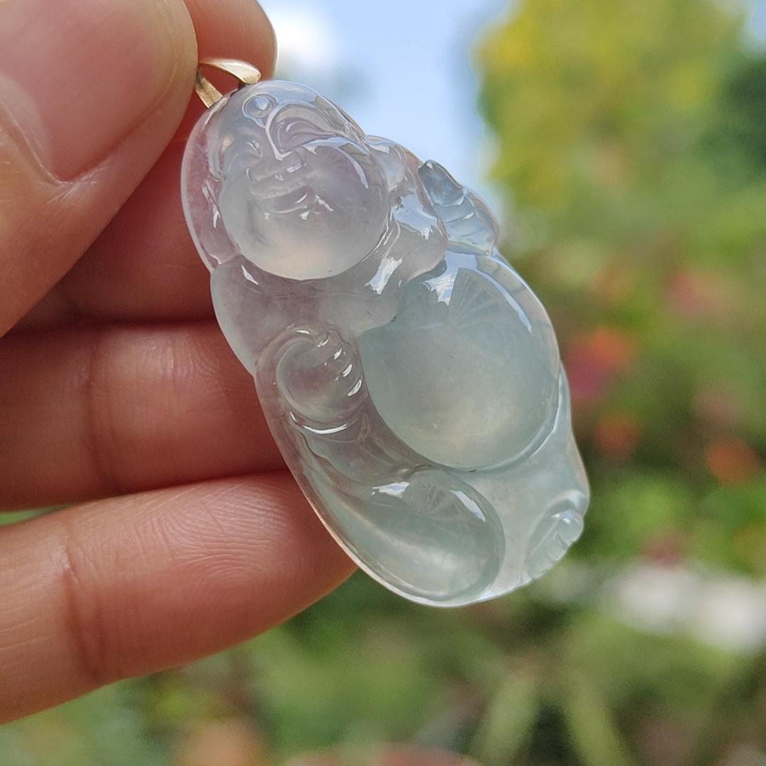 Old Mine Natural Type A Jadeite with NGI Gemstone report - A Highly Translucent Icy Variety Pendant weight 9.99 grams, 38.8 * 21.72 * 8.16 mm , plus 18k gold clasp, Very fine grain crystal aggregate and very good translucency Myanmar Jadeite (18kp5)