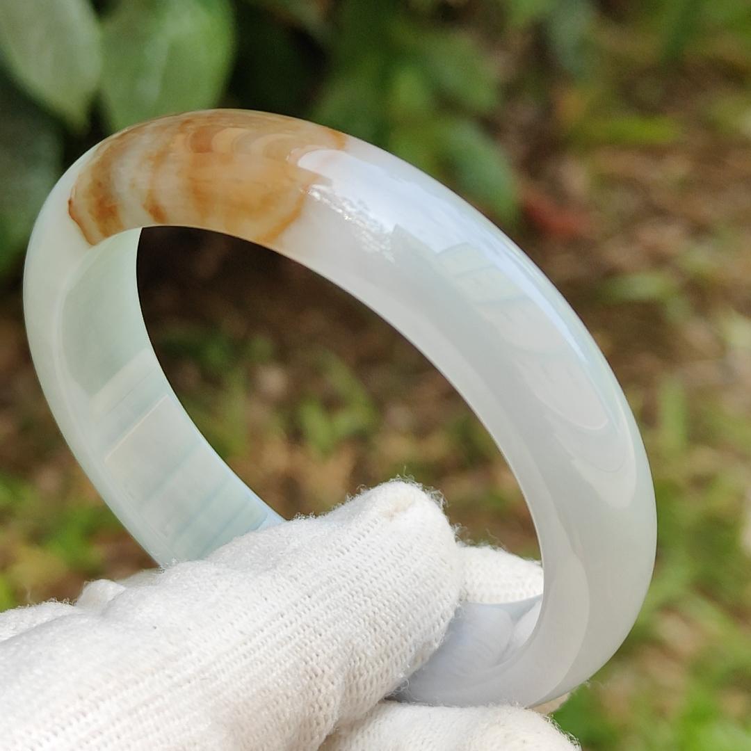 Premium Rare Quality Light Lavender and Light Green Hue with Brown patches Natural Type A Jadeite Jade crafted as Peace Bangle with certificate weighs 51.68 grams, measurement 13.2 * 7.3 * 54.8mm (bangle7)