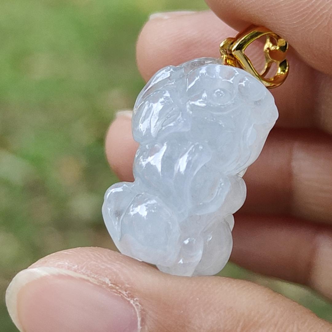 High Quality Icy Translucent Natural Type A Jadeite Jade crafted as Pixiu set with 18k Gold Clasp as Pendant, certificate weighs 6.18 grams, measurement 22.3 * 14.3 * 10.7 mm (18kp57)