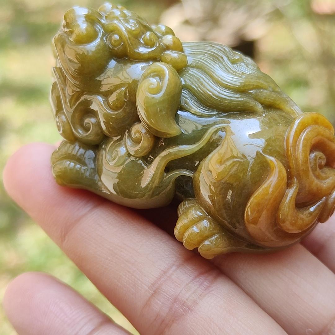 Super Rare Yellow, Redish and Green Hue Natural Type A Jadeite Jade crafted with Lion as Hand-held piece, display or Pendant, certificate weigh 93.64 grams, measurement 53.3 * 32.2 * 30.7 mm (hand5)