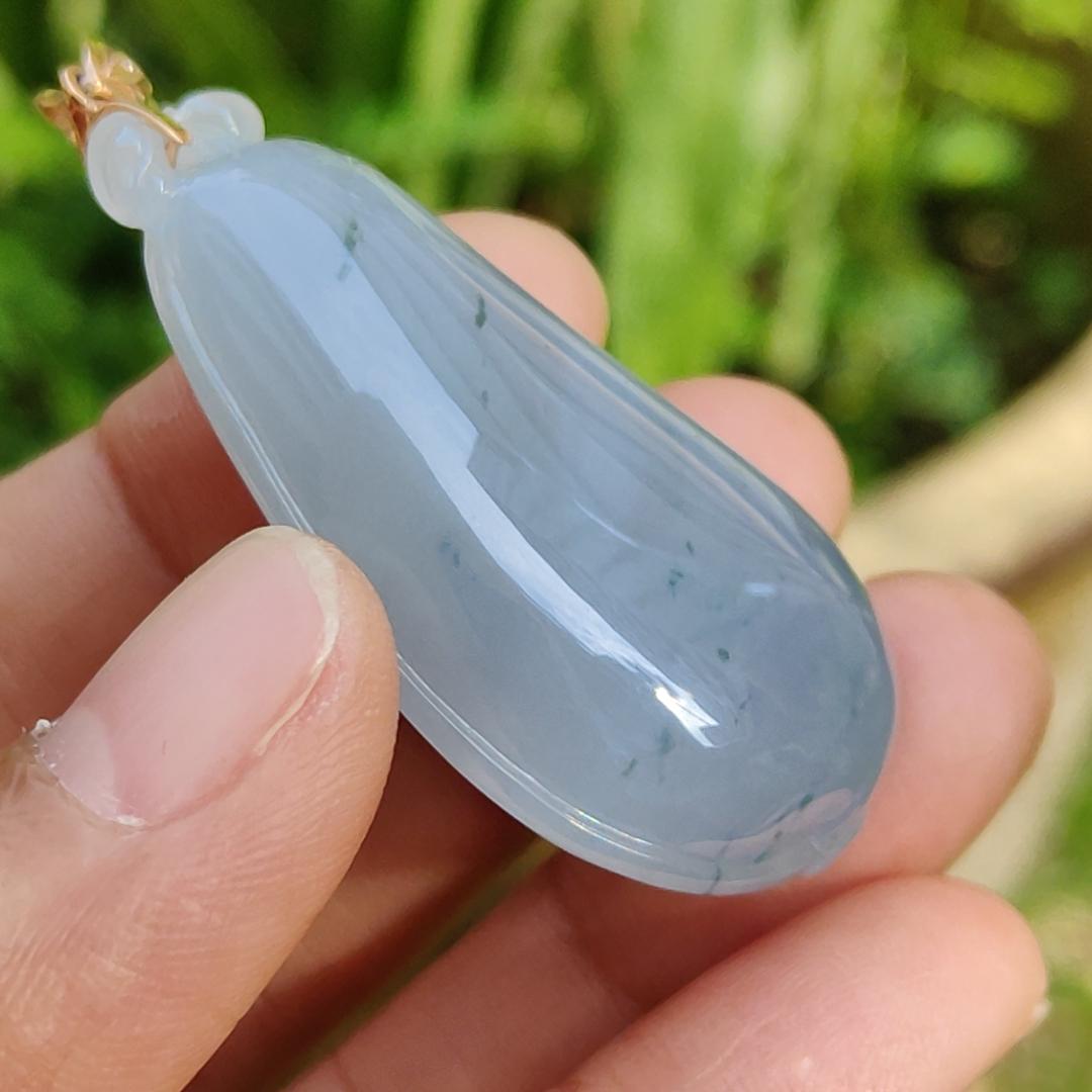 High Quality Light Lavender with Light Green Natural Type A Jadeite Jade crafted as shape of Fugua set with 18k Gold Clasp as Pendant, certificate weighs 23.61 grams, measurement 44.8 * 25.2 * 12 mm (18kp47)