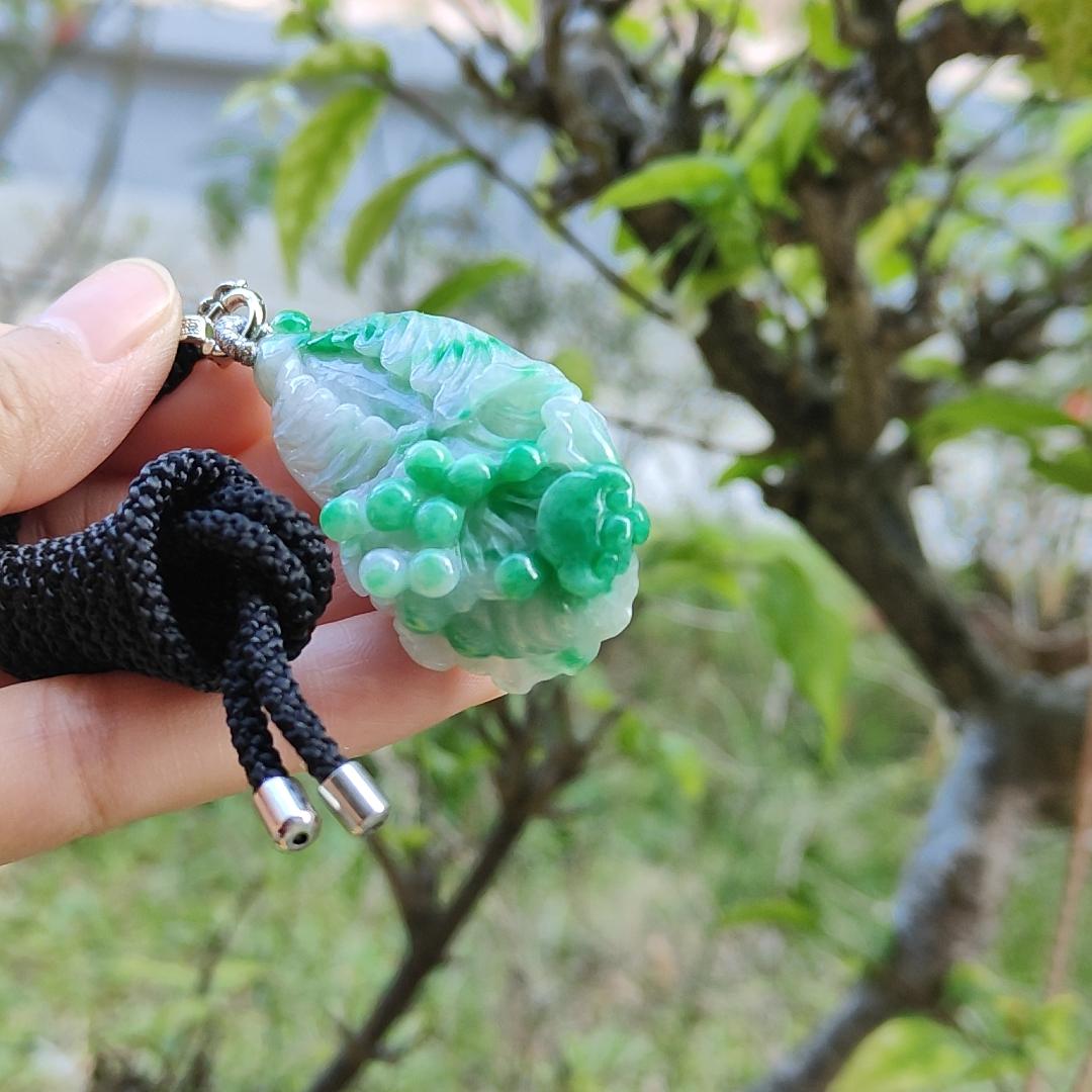 Natural Type A Jadeite carved as cabbage with ruyi - NGI Certification , Weight 83.45 g , Translucent with faint green and green patches ,  [45.47 * 25.39 * 9.31 mm] , Premium Myanmar Jadeite Pendant (pendant150)