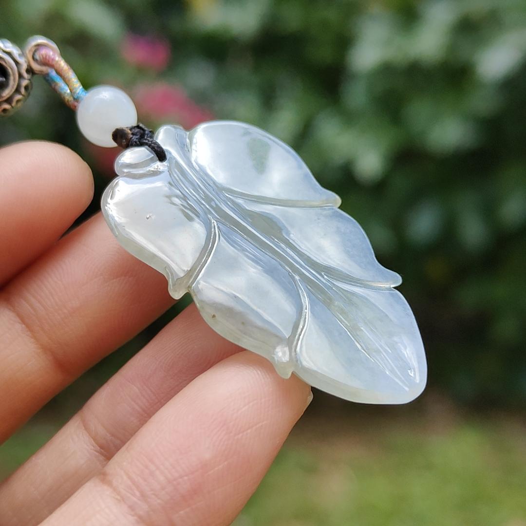 Crafted as cicada using Natural Type A Jadeite Jade as a Pendant Necklace with certificate weigh 9.25 grams, measurement 40.3 * 23.2 * 9.5 mm (pendant185)