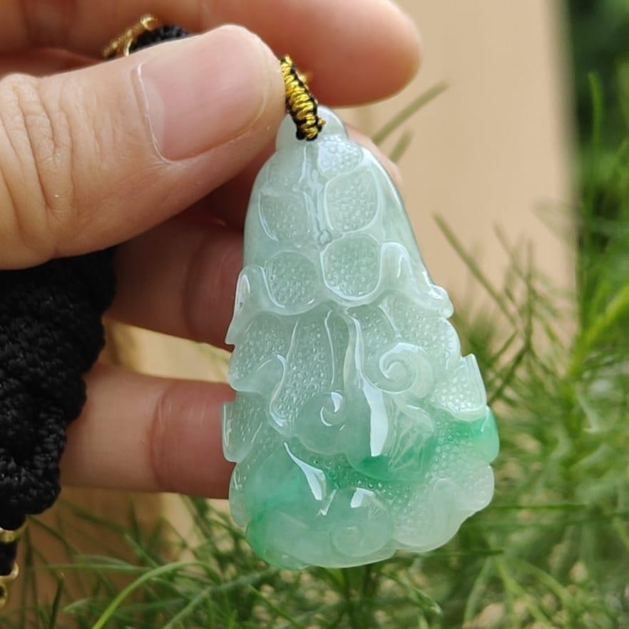 Premium quality White with green patches Ruyi Cabbage Natural Type A Jadeite Pendant with NGI Gemstone report weight 124.96 grams, 49.88 * 27.31 * 15.96 mm , Translucent fine grain crystal aggregate (pendant134)