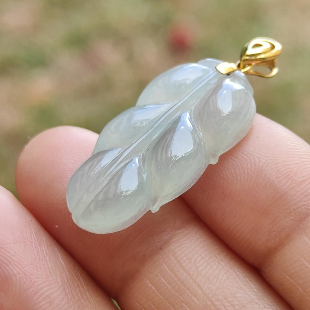 High Quality Icy Light Green Hue Natural Type A Jadeite Jade crafted as Leaf with 18k Gold Clasp, certificate weigh 3.85 grams, measurement 27.2 * 14.9 * 4.8 mm (18kp35)