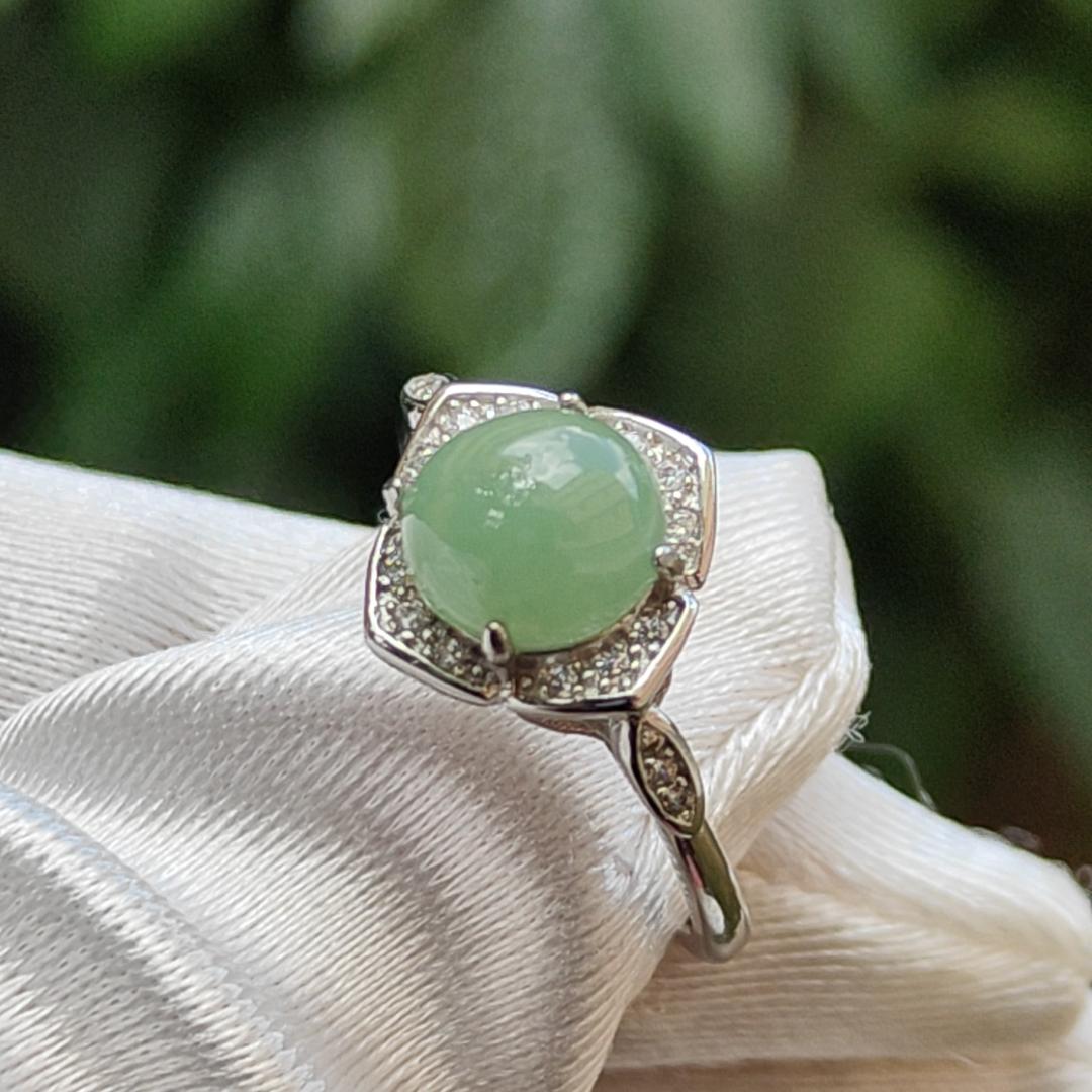 Green Natural Type A Jadeite Jade cabochon 7.8 * 7.2 * 4.5 mm set with S925 Silver as adjustable ring, certificate weigh 2.23 grams, (s925ring12)