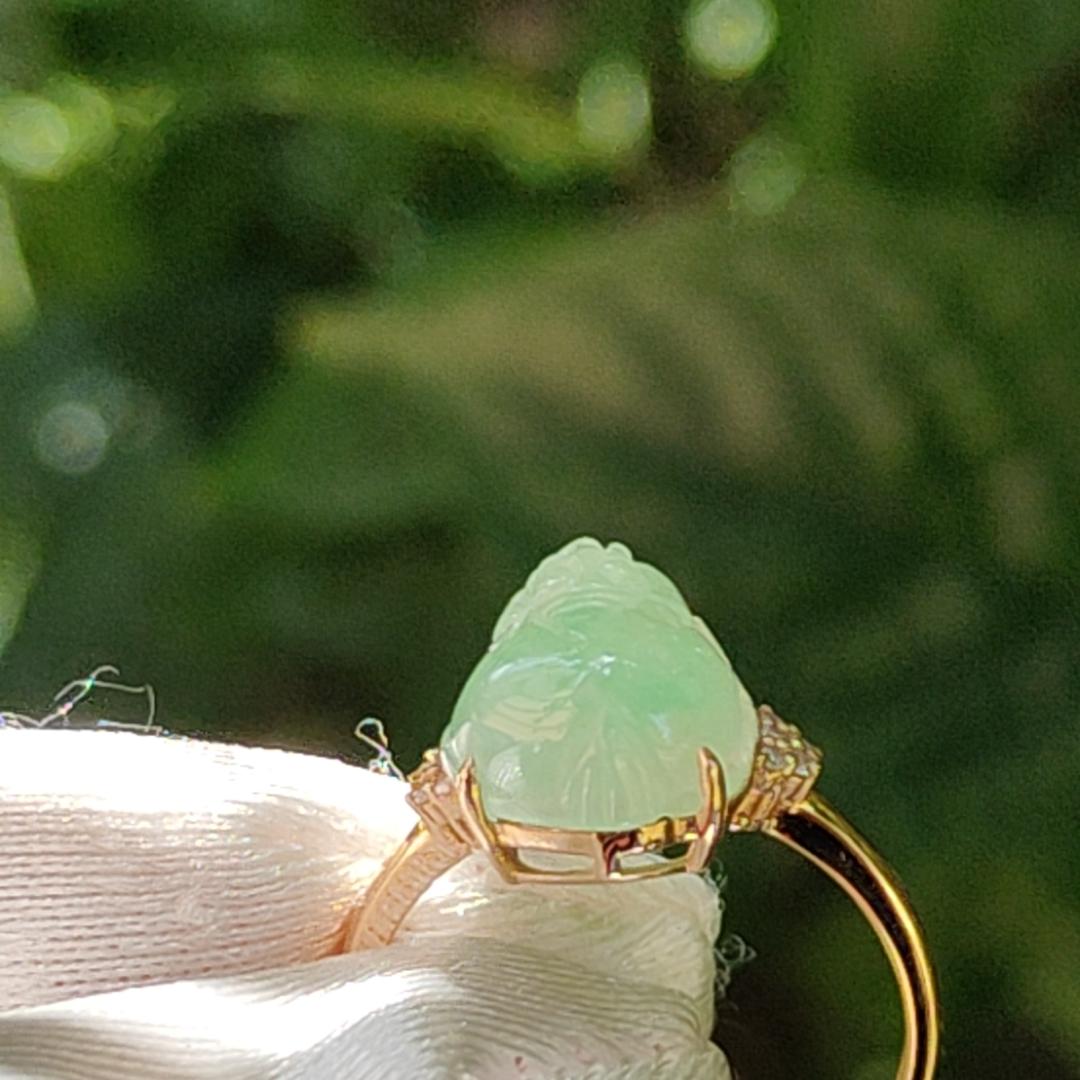 Good Quality Natural Type A Jadeite Jade crafted with light green pixiu set on 18k gold as Ring with certificate weighs 2.58 grams, measurement 12.1 * 9.6 * 5.3 mm (18kring24)