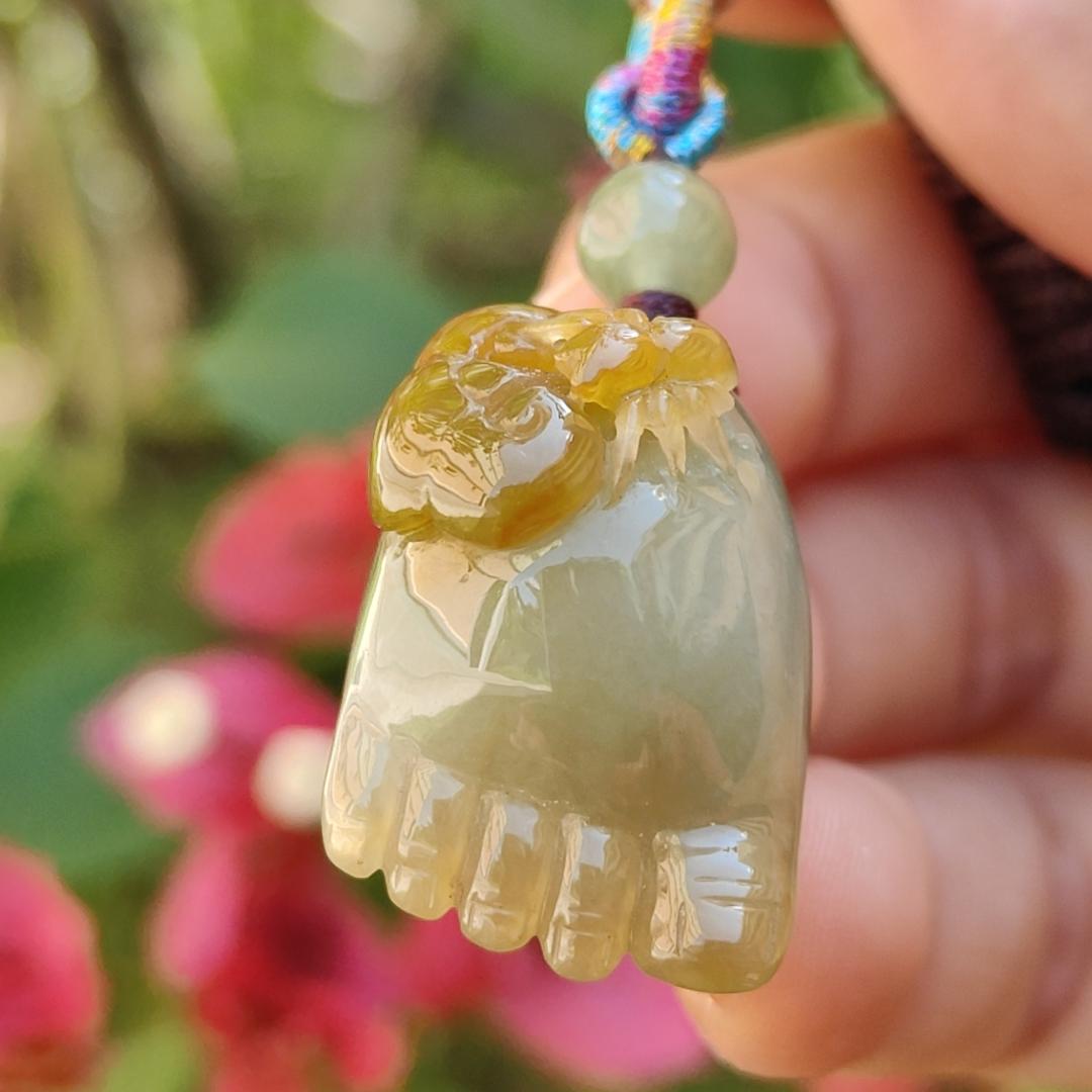 Nicely Crafted Yellow Premium Quality Leg with Ruyi and Spider Natural Type A Jadeite Pendant Symbolism Contentment, wealth and happiness, wealth and good fortune with certificate weigh 10.70 grams, 25.80 * 16.6 * 14.5 mm suitable daily wear (pendant73)