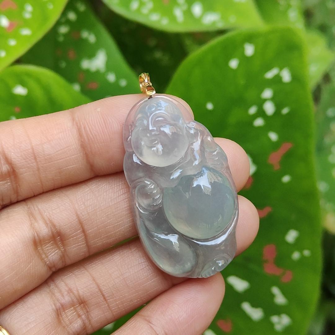 Old Mine Natural Type A Jadeite with NGI Gemstone report - A Highly Translucent Icy Variety Pendant weight 9.99 grams, 38.8 * 21.72 * 8.16 mm , plus 18k gold clasp, Very fine grain crystal aggregate and very good translucency Myanmar Jadeite (18kp5)