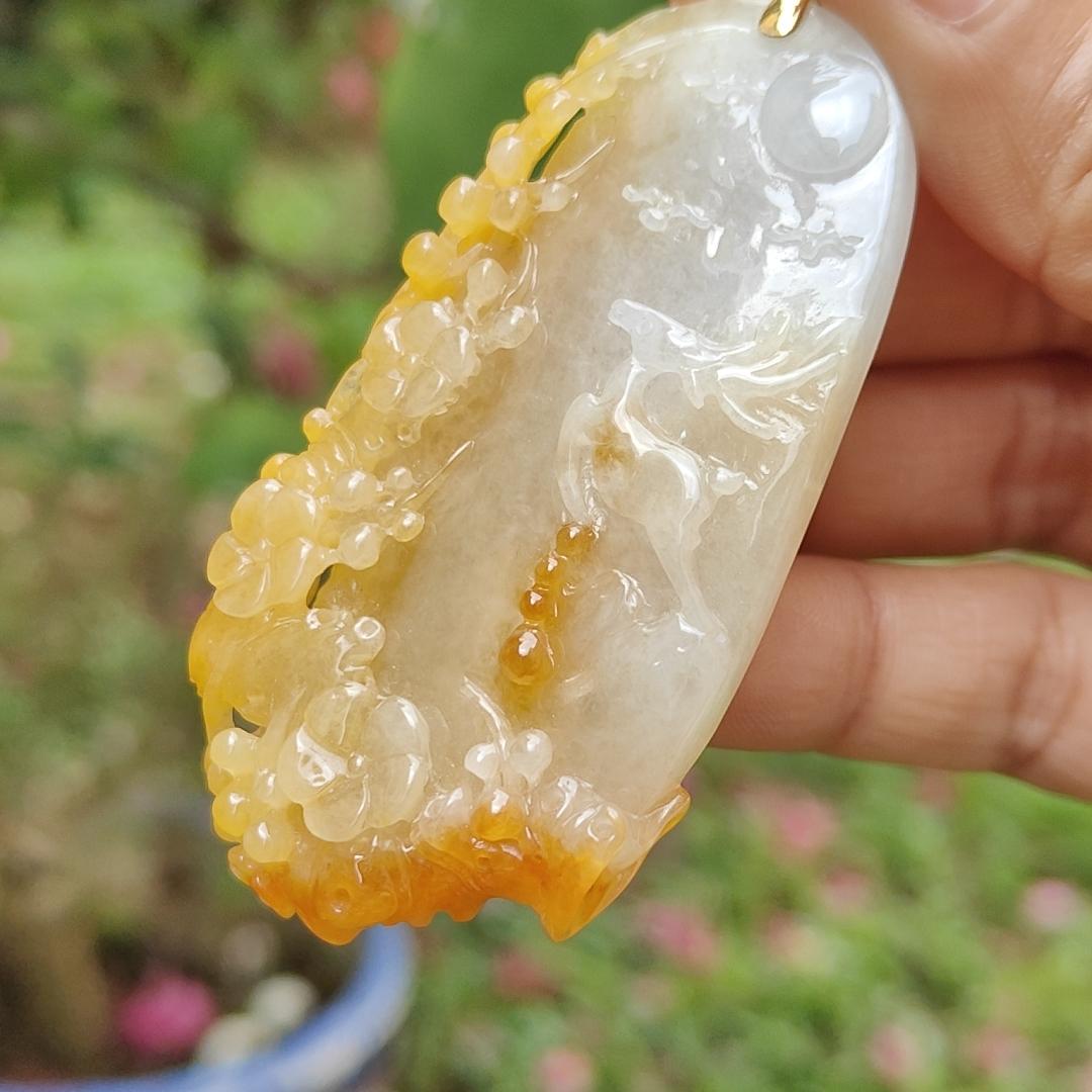 Very Rare Orange Yellow Natural Type A Jadeite Jade crafted with Deer added with 18k Gold Clasp as Pendant, certificate weighs 33.26 grams, measurement 64.8 * 35.2 * 8.5 mm (18kp48)