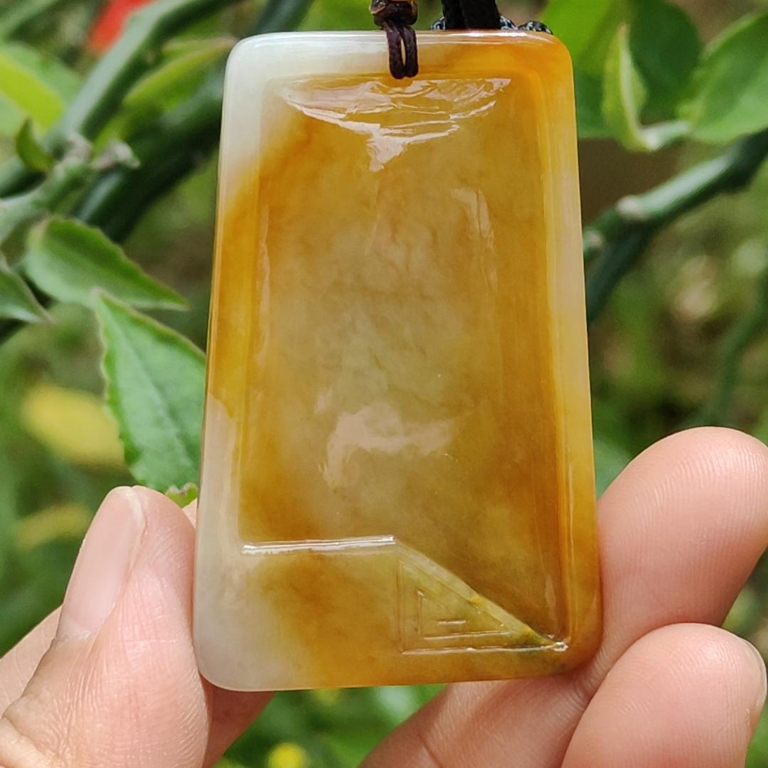 Rare Old Yellow with Red Natural Type A Jadeite Pendant Crafted with Guan Gong come with ceritificate weight 24.70 grams, 49.7 * 32 * 8 mm for Guan Gong collectors (pendant118)