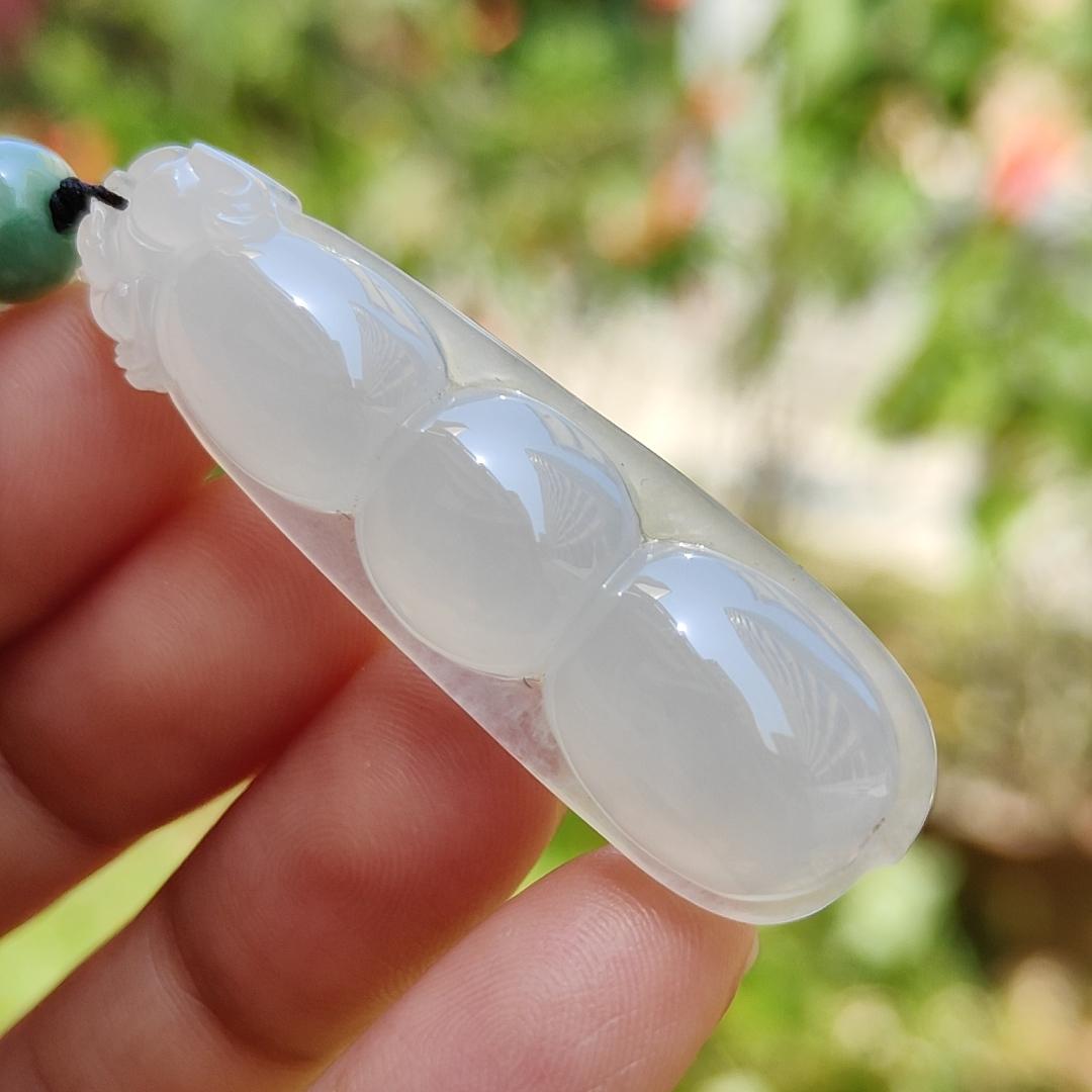 Rare Pure White Icy Translucent Natural Type A Jadeite Jade crafted with French Beans as Pendant Necklace, certificate weigh 8.4 grams, measurement 47.5 * 14.6 * 8.6 mm (pendant220)