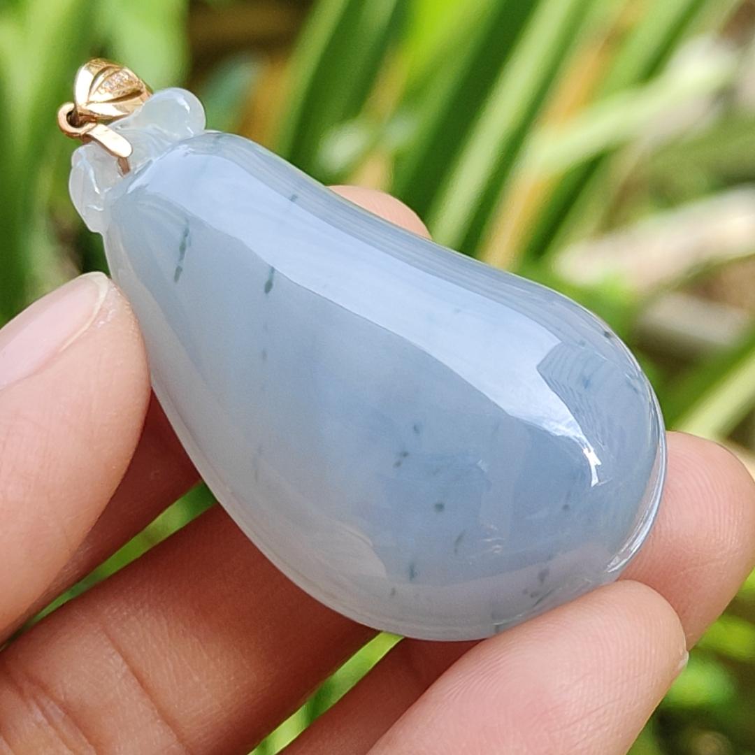 High Quality Light Lavender with Light Green Natural Type A Jadeite Jade crafted as shape of Fugua set with 18k Gold Clasp as Pendant, certificate weighs 23.61 grams, measurement 44.8 * 25.2 * 12 mm (18kp47)