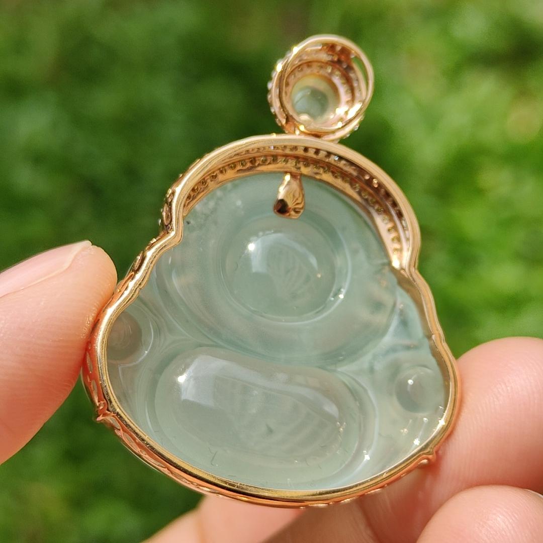 Icy Light Green Natural Type A Jadeite Jade Pendant crafted as Milo Buddha set on 18k gold with 1 icy cabochon and diamonds, certificate included weigh 13.8 grams, measurement 41.9 * 33.1 * 11.6 mm (18kp15)