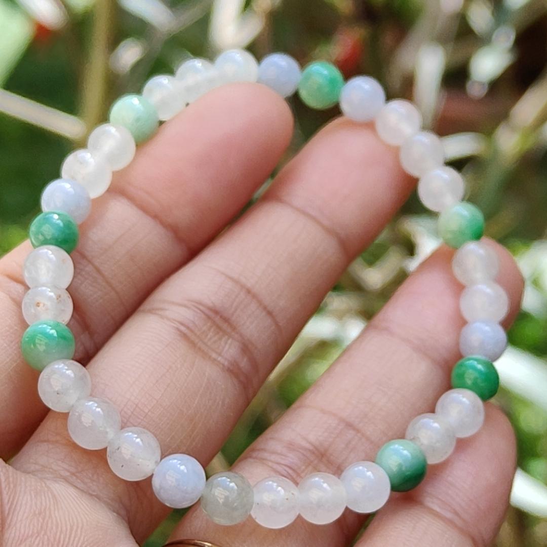 Mix with Green, Lavender and Icy Natural Type A Jadeite Jade 33 Beads with measurement of 5.5 mm bracelet, QIC labs approved certificate included weigh 9 grams (bracelet16)