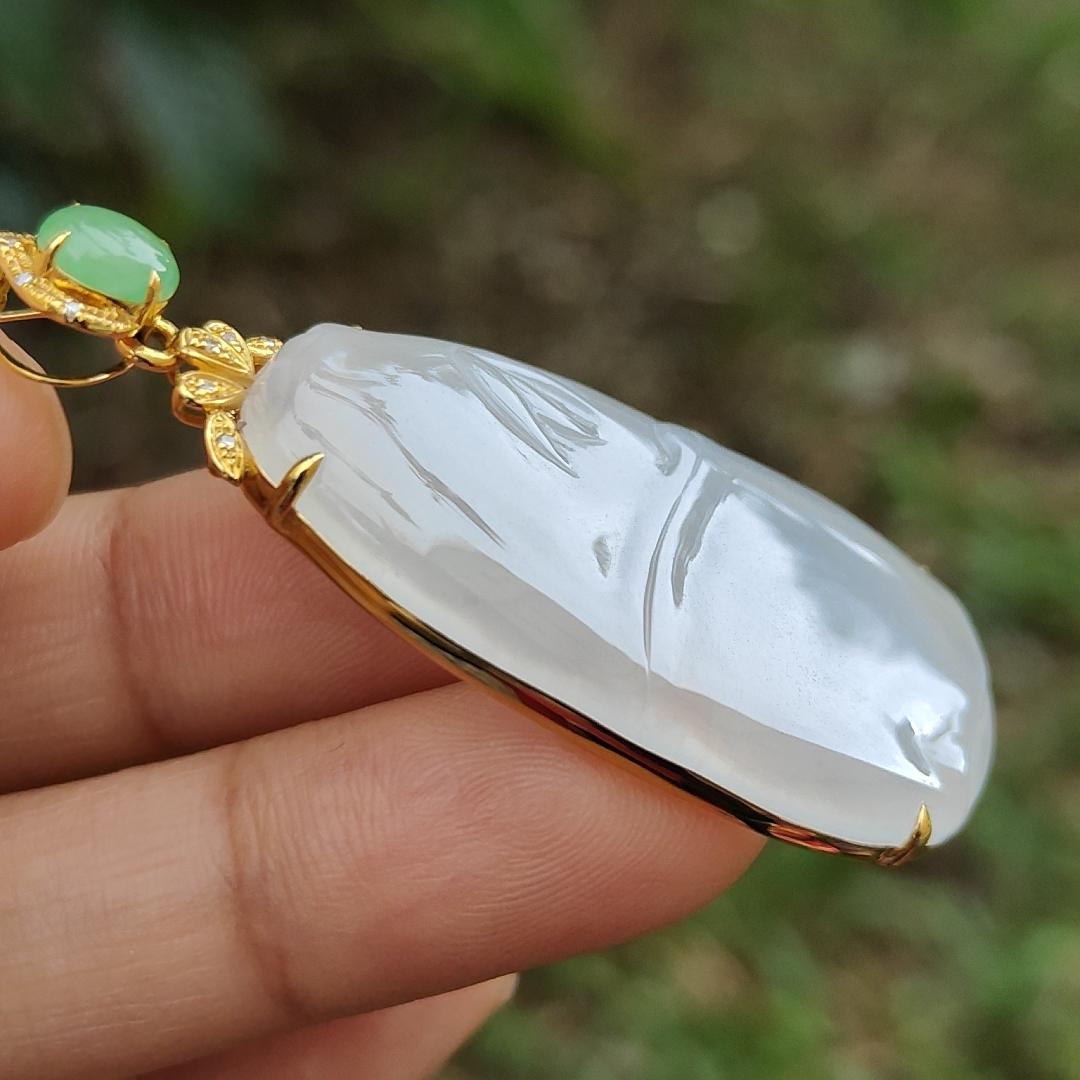 Icy Translucent Natural Type A Jadeite Jade crafted as Bamboo set on 18k gold with diamonds as Pendant, certificate weighs 9.99 grams, measurement 38.2 * 21.6 * 4.9 mm (18kp40)