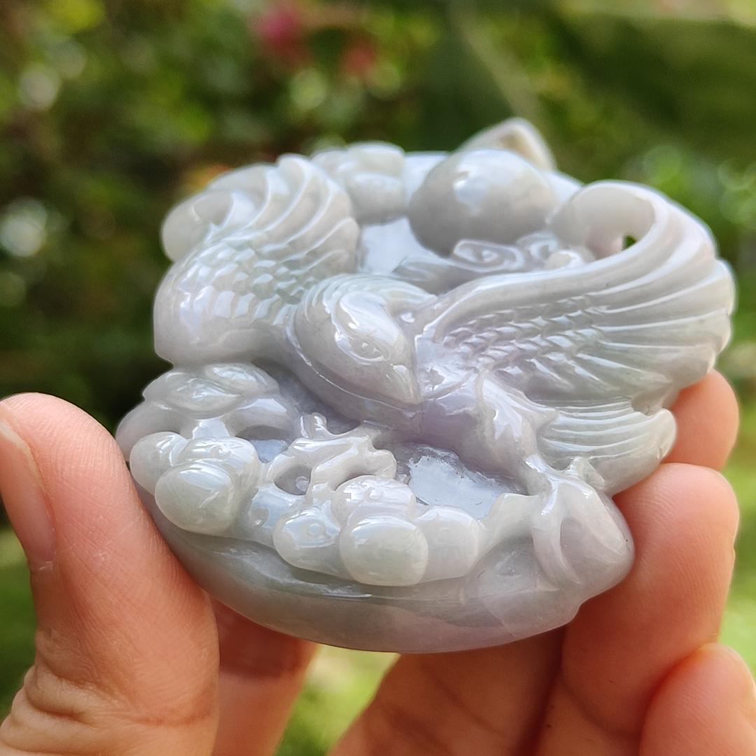 Lavender Natural Type A Jadeite Pendant crafted with Eagle meaning win, good for businesse, majesty, power and freedrom, certificate weight 75.8150 gram, 57 * 54.20 * 15.10 mm (pendant111)