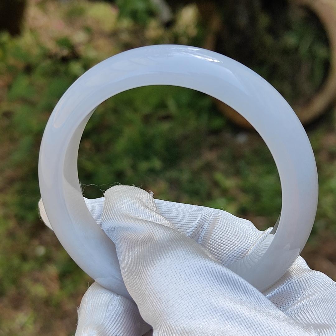 The Moonlight Light Bangle - Light Lavender Natural Type A Jadeite Jade crafted as Peace bracelet Bangle, Certificate weigh 56.46 grams, Measurements: Width 13mm, Thickness 8.1mm, Inner Diameter 54.6mm (Bangle1)