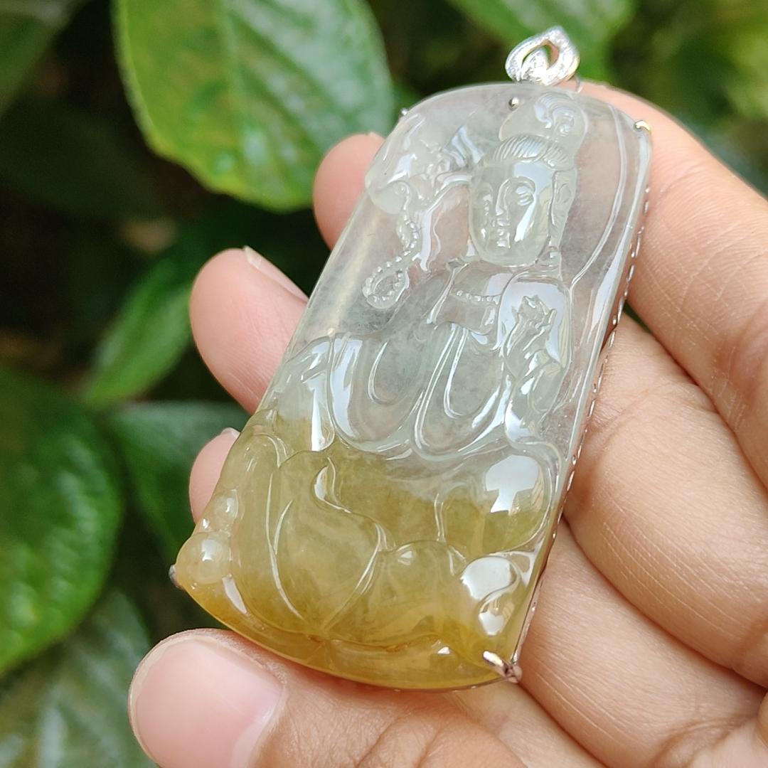 Icy Yellow Natural Type A Jadeite Jade crafted with Guanyin Seating on Lotus set with 18k gold and diamonds, certificate included weigh 18.11 grams, measurement 63.6 * 32 * 8.3 mm (18kp12)