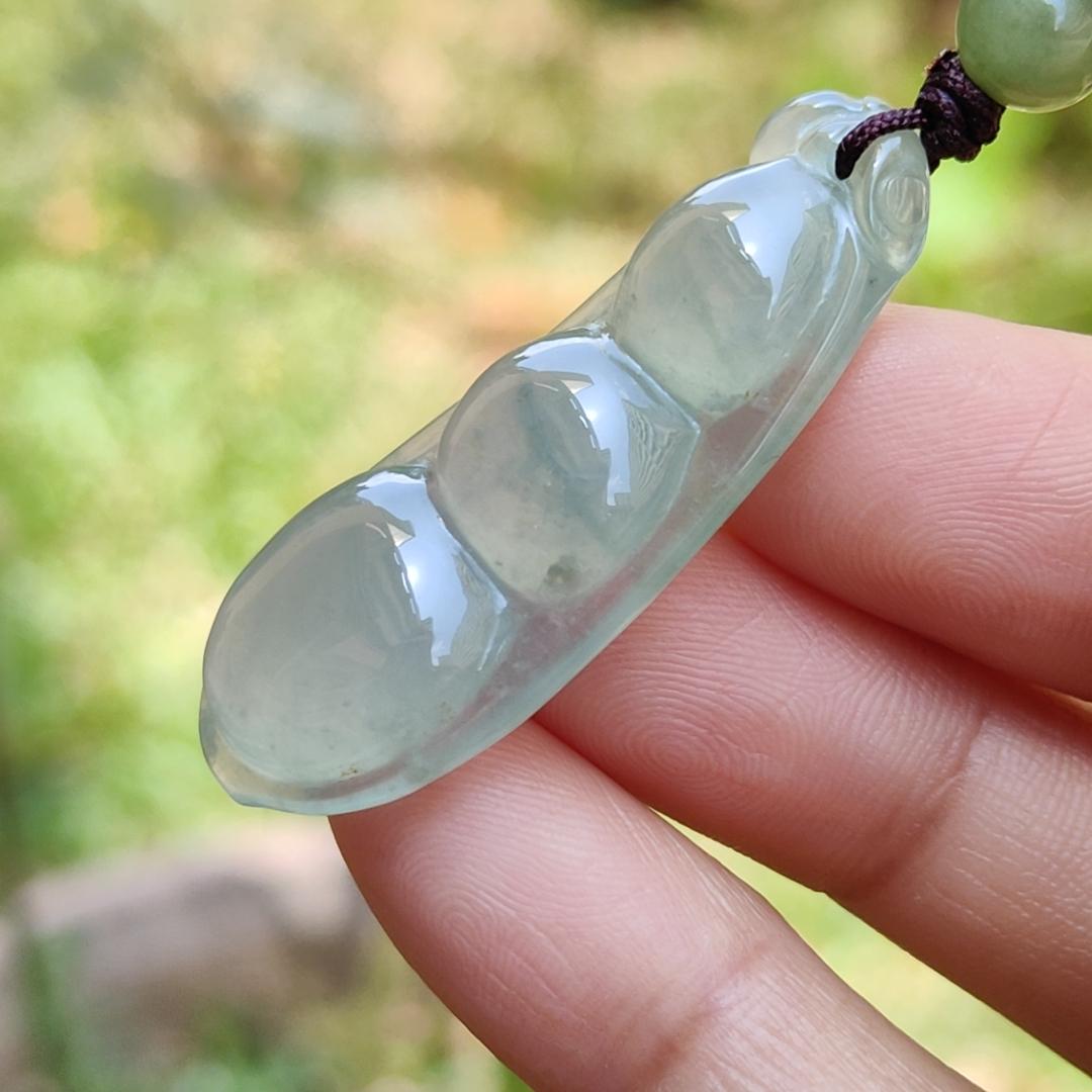 Premium Icy Translucent Green Hue Natural Type A Jadeite Jade crafted with French Beans as Pendant, symbols of Beauty, harmony, harvest and happiness, certificate weigh 7.44 grams, measurement 41.3 * 16.2 * 6.9 mm (pendant219)