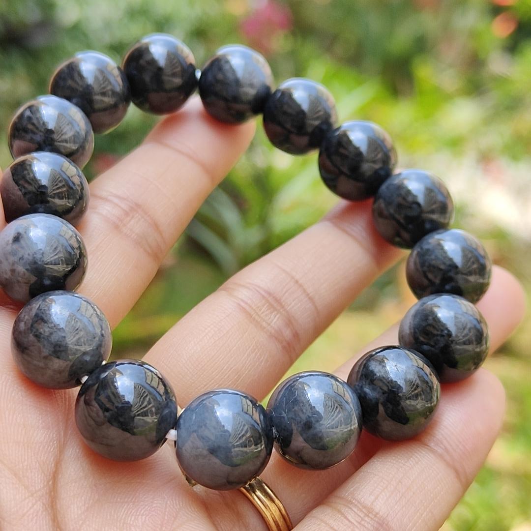 Black Wuji Natural Type A Jadeite Jade crafted with 16 * 13mm beads as a bracelet with QIC labs approved certificate weigh 60.39 grams (bracelet19)