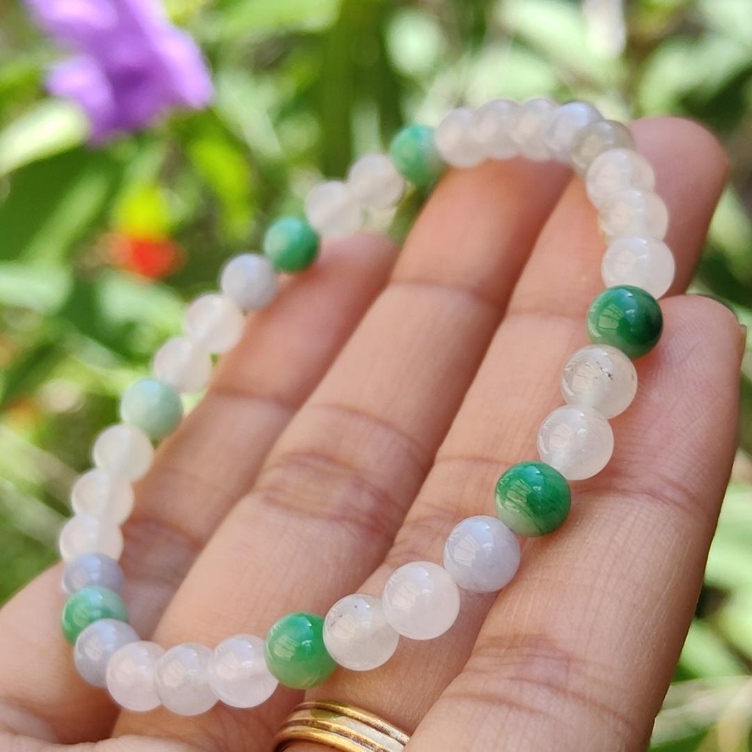 Mix with Green, Lavender and Icy Natural Type A Jadeite Jade 33 Beads with measurement of 5.5 mm bracelet, QIC labs approved certificate included weigh 9 grams (bracelet16)