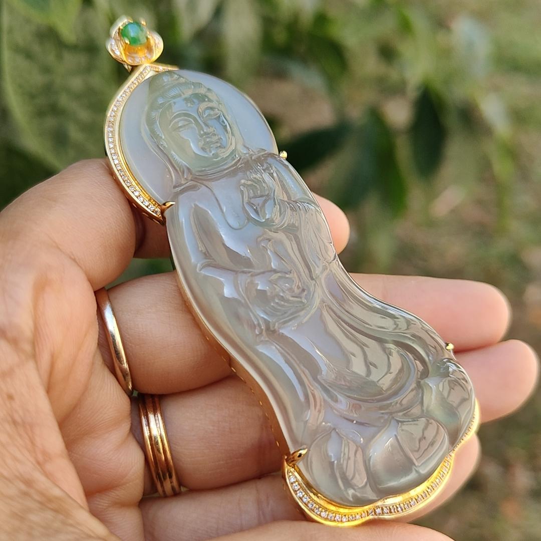 Super Rare Premium High Quality Light Green with Green Natural Type A Jadeite Jade crafted as Standing Guanyin set on 18k Gold with diamonds and one green cabochon, certificate weigh  27.19 grams, measurement 89.9 * 33.2 * 11.9 mm (18kp34)