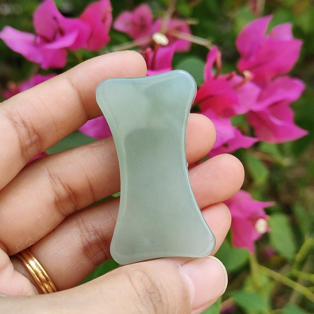 Highly Translucent faint green Old Mine with Specific Gravity 3.34, Carved as deer with very fine grain and good translucency Natural Type A Jadeite Pendant / Collection with NGI Gemstone report weight 140.16 grams, 47.50 * 26.75 * 13.29 mm (pendant131)