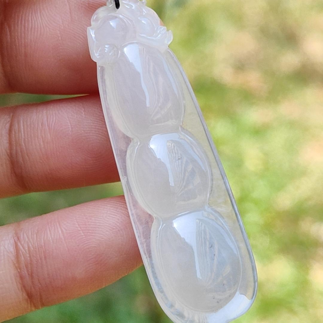 Rare Pure White Icy Translucent Natural Type A Jadeite Jade crafted with French Beans as Pendant Necklace, certificate weigh 8.4 grams, measurement 47.5 * 14.6 * 8.6 mm (pendant220)