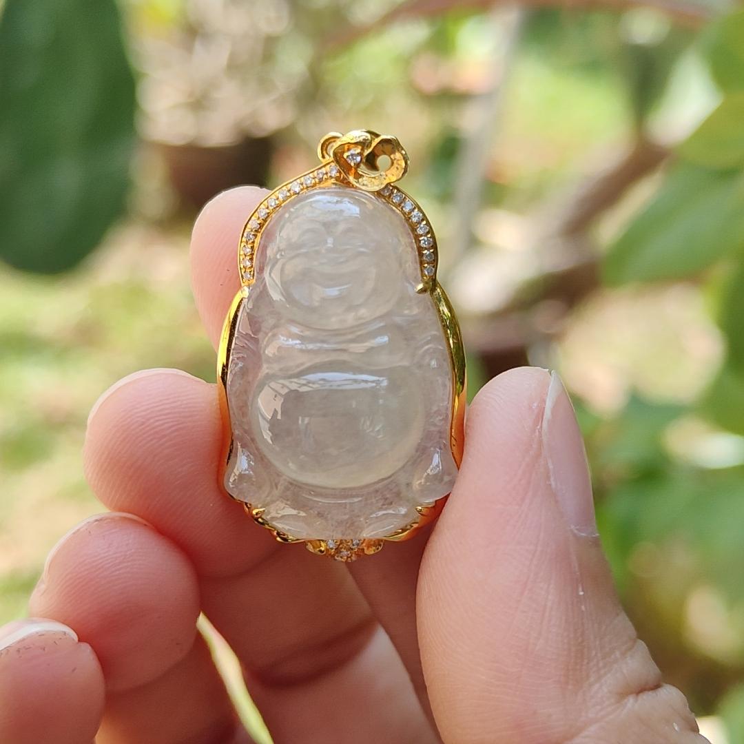 Premium Icy Translucent Natural Type A Jadeite Jade crafted as Standing Milo Buddha set on 18k gold with diamonds as Pendant, certificate included weigh 6.56 grams, measurement 37.5 * 19.7 * 9 mm (18kp27)