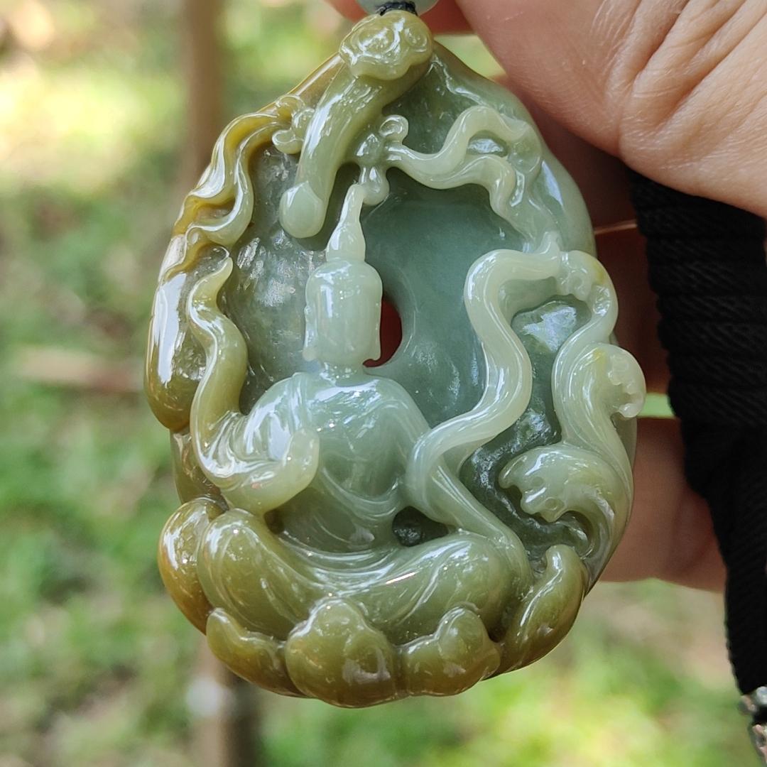 Good Quality Yellow and Green Natural Type A Jadeite Jade crafted with Ruyi and Faceless Buddha as Pendant, QIC approved labs certificate weigh 45.18 grams, measurement 53.1 * 38.3 * 14.8 mm (pendant273)