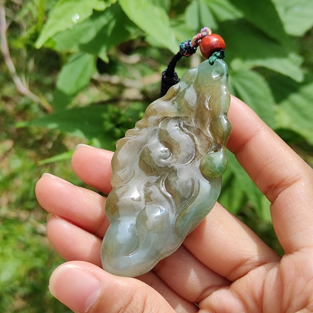 Super Rare Hugh Green and Yellow Natural Type A Jadeite Pendant Necklace Crafted with a Domineering Dragon symbols of Rise step by step, rise rapidly, with certificate weigh 44.19 grams, 77.2 * 37.5 * 15.8 mm (pendant25)